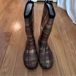 Kamik Tartan Olive Rain boots